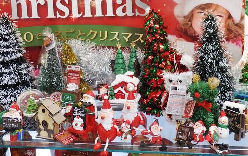 サンタが街にやってきた！100均で作るクリスマスディスプレイみんなの欲しいがカタチになる！100円均一アイテム情報・投稿サービス みん100