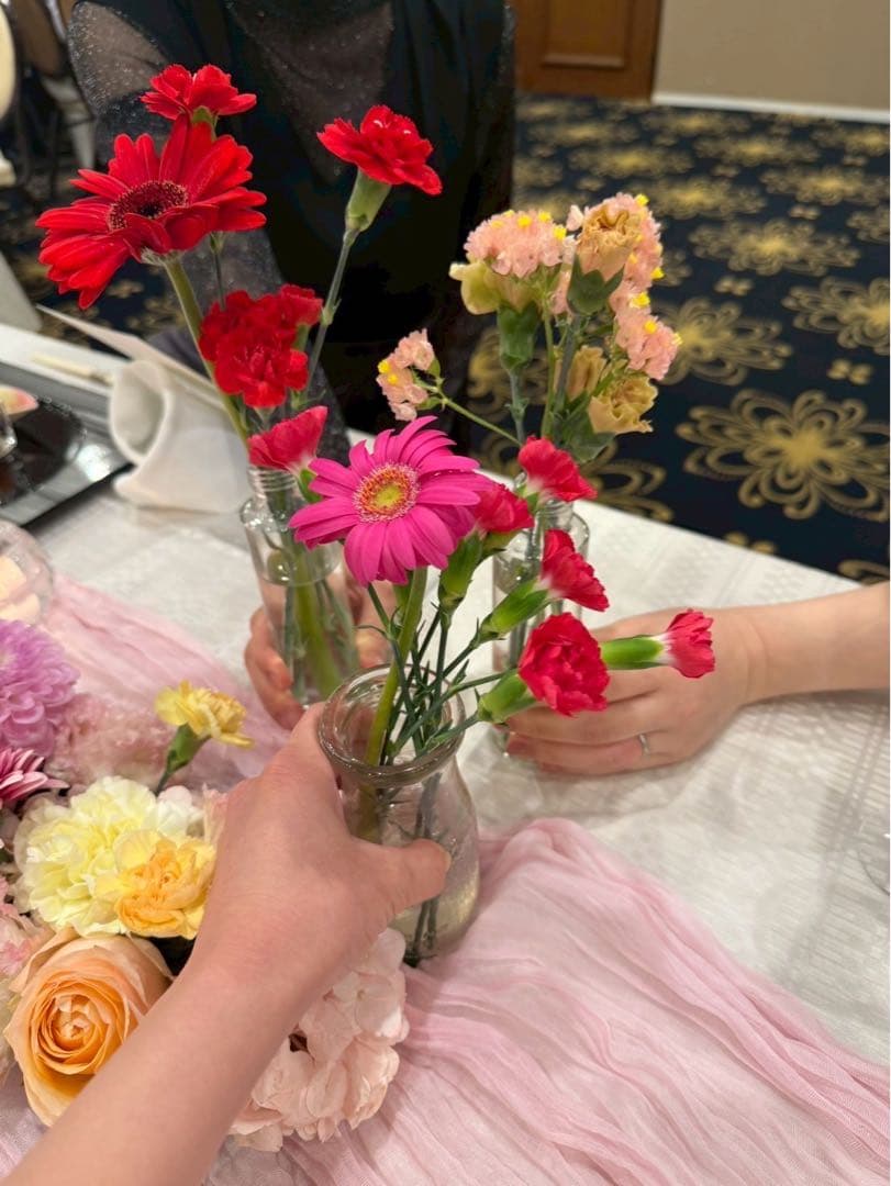 ピンクのバラの葉のリネンテーブルランナー、ドレスのスカーフ、ホリデーパーティーの装飾、結婚式、キッチンのダイニングテーブル - AliExpress