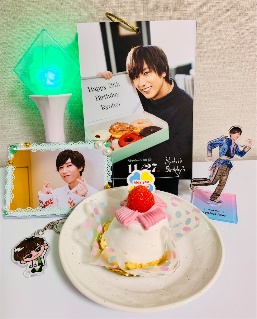 センイルケーキ」おしゃれまとめの人気アイデアPinterestpyonケーキ, お菓子の家, 誕生日会