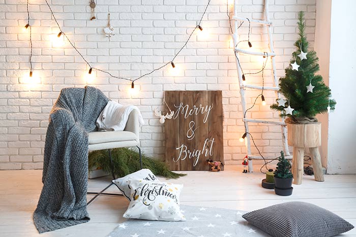 クリスマスウェディングのアイデア10選！結婚式の装飾や演出の参考に 今週のスタスナ omotte magazine fromANNIVERSAIRE記念日にまつわるマガジン