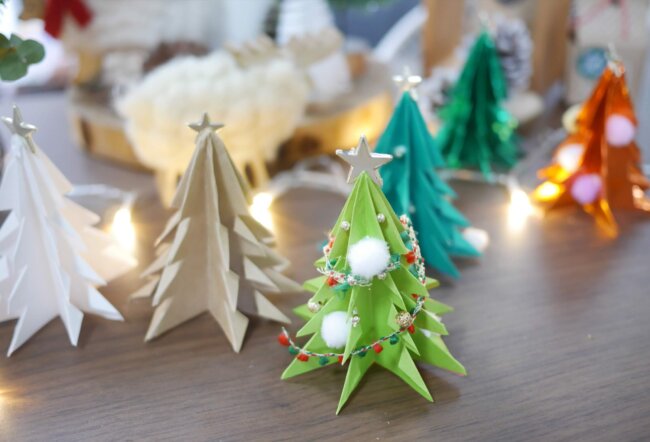 クリスマス 12月 折り紙で簡単に作るクリスマスツリー＃クリスマス飾りの折り方・作り方動画 How to make paper ChristmasTreeshigeyuki.net