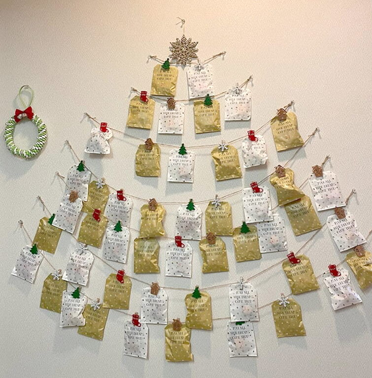 クリスマスまであと何日？ 紙の輪っかで作るアドベントカレンダーが子どもと一緒に楽しく作れそう 1 2ねとらぼ