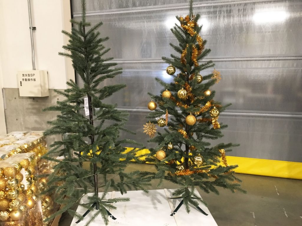 IKEA クリスマスツリ