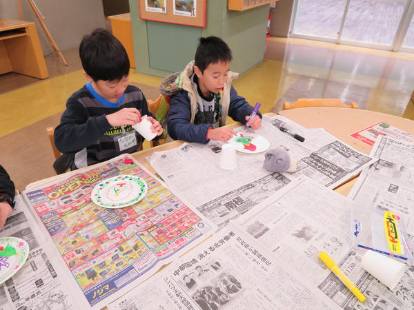 クリスマスシーズンに楽しめる室内遊び5選！保育士を応援する情報サイト 保育と暮らしをすこやかに ほいくらし