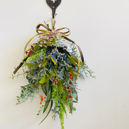 楽天市場 オーナメント ヤドリギ シルバー 10cm Lene Bjerreオーナメント メッキ ツリー クリスマス 北欧 白 銀 シルバーアンティーク調 シック 飾り 装飾 ディスプレイ 大人 ブランド おしゃれ かわいい インテリア ヨーロッパ クリスマスツリー サラグレース