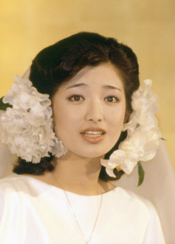 山口百恵がキルトの本を出版 旦那は三浦友和、息子は！？ – grapeグレイプ