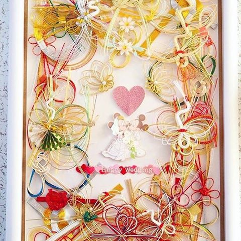 結婚式で渡すご祝儀のマナーを徹底解説。相場からご祝儀袋への入れ方・書き方まで