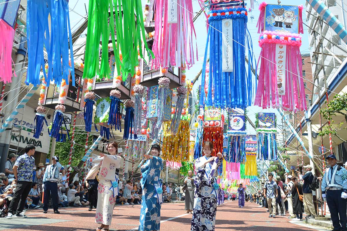 日本三大七夕祭りに数えられると主催者は言ってますが果たして・ 杉並区の阿佐ヶ谷七夕祭り: 旅プラスの日記