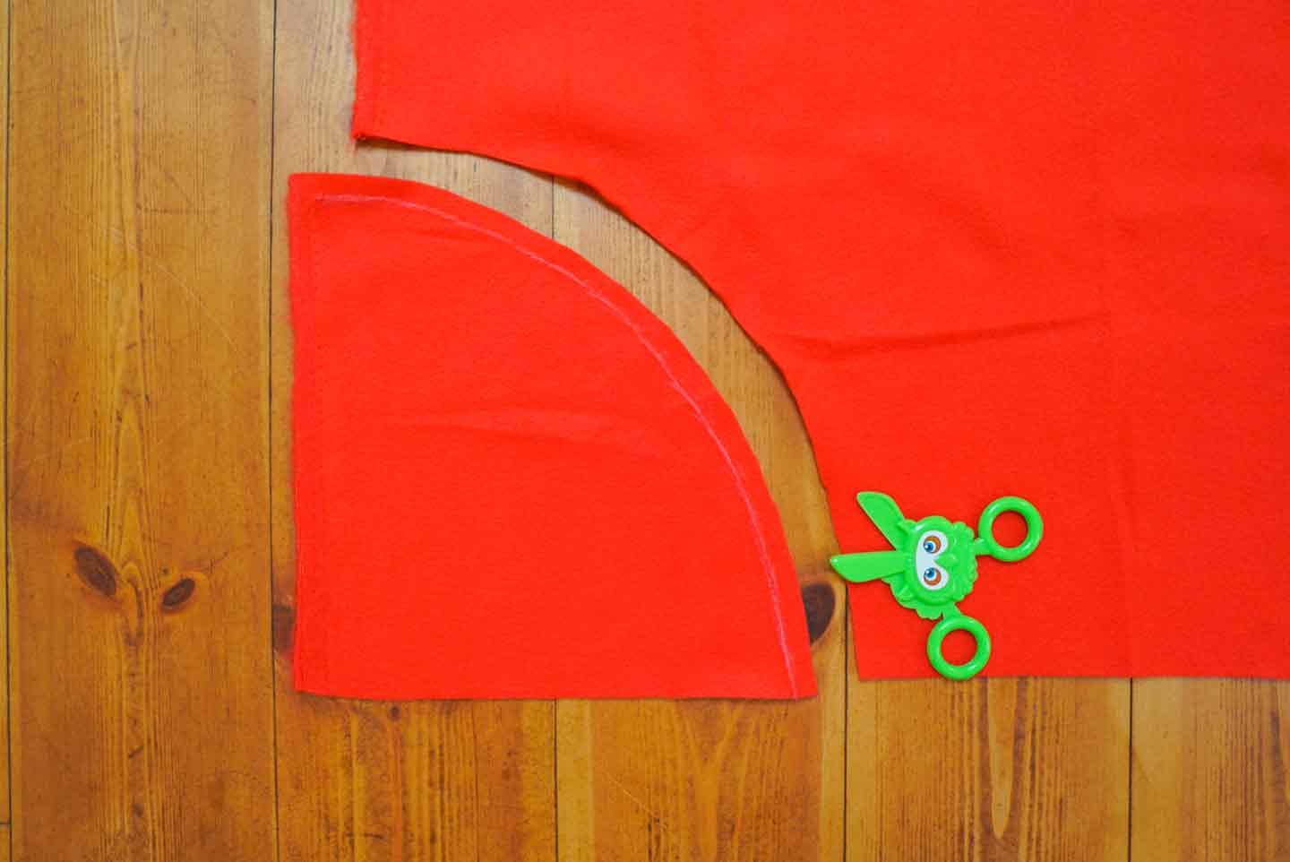 手縫いで簡単！サンタ帽子の型紙と作り方 ダッフィー服の作り方ぬいぺ型紙職人