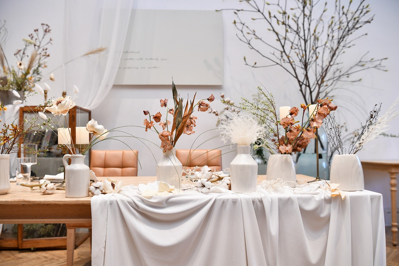 結婚式の装花がしょぼいとゲストにバレる？最低ランクはNG？節約方法を徹底解説！ウエディングの寺子屋