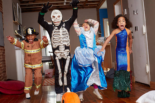 ハロウィンは仮装で盛り上がろう！簡単に手作りできるアイデア10選トモママ - トモママ