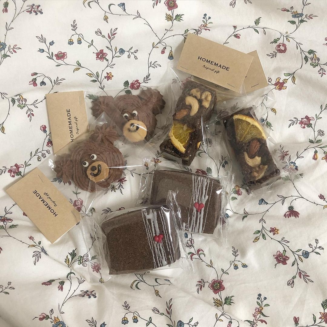 2025 おしゃれなバレンタインラッピング11選！箱型や袋タイプも紹介aumo アウモ