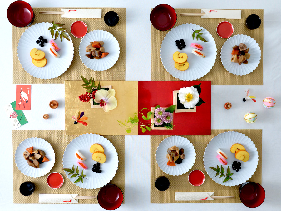 クリスマスやお正月のテーブルセッティングに、簡単・手作り きらびやかな帯のテーブルセンターはいかがですか？ - OBASUMMER'S GALLERYminne byGMOペパボ 国内最大級のハンドメイド・手作り通販サイト