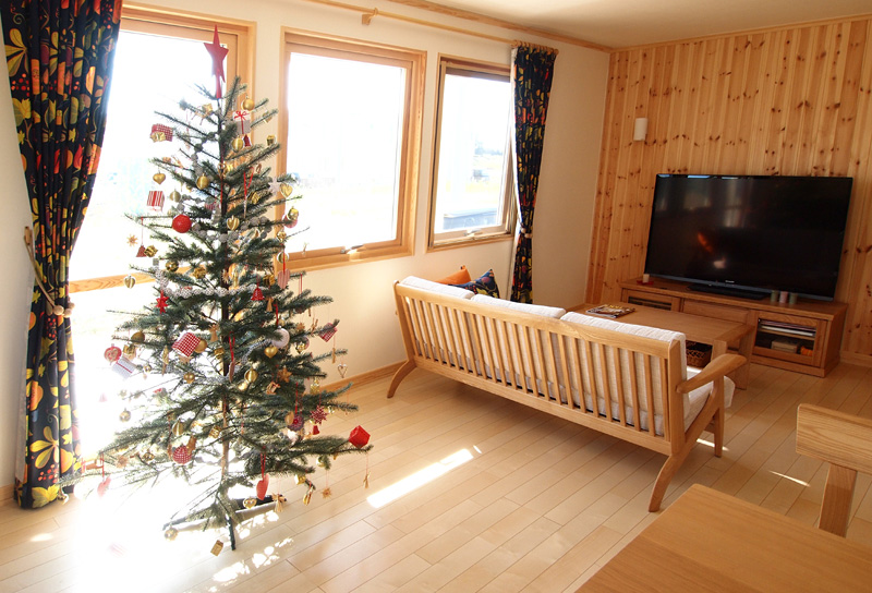 IKEAのクリスマスツリー 生のもみの木- *Sweet Garden*