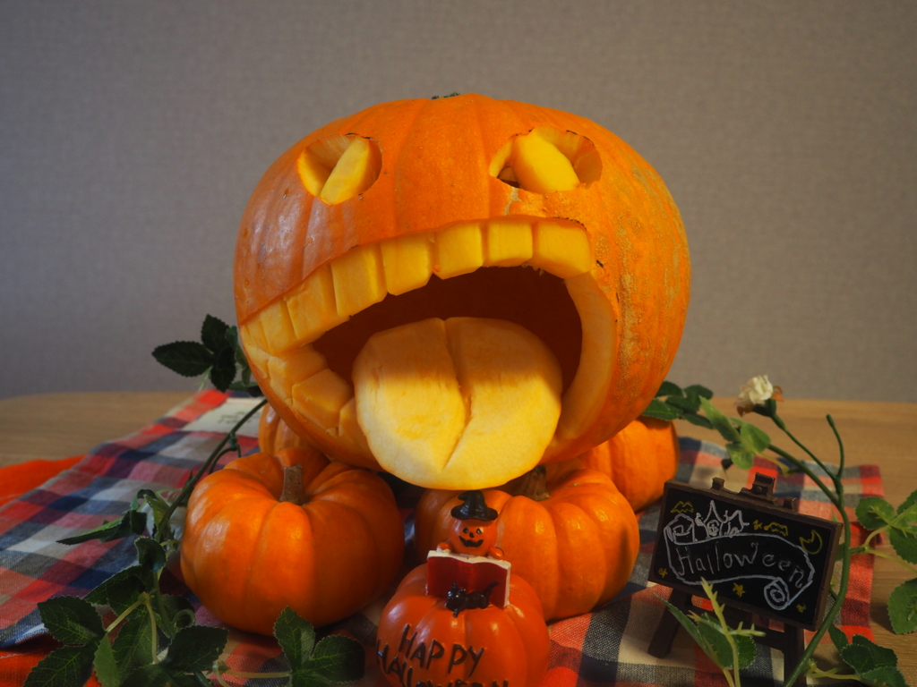 プチDIYカボチャでジャック・オー・ランタンを作ろう！アンジェ日々のコラム