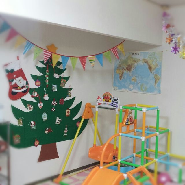 100均DIY 親子で作れる⭐︎壁面クリスマスツリ