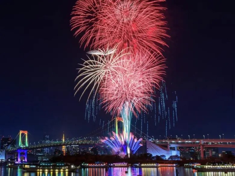 2025年最新版 お台場のクリスマス特集クリスマスケーキ・イルミネーション・デートスポット - OZmall