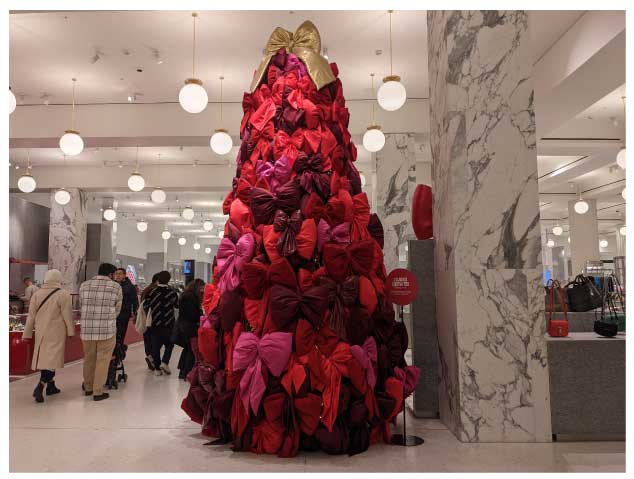 楽天市場 クリスマス飾り オーナメント 木製 クリスマス置物 イルミネーションライト クリスマスかざり 光る 小屋 置物 オブジェ おしゃれ 屋内室内 インテリア 店舗 卓上装飾 玄関装飾 北欧 雑貨 LEDライト付 かわいい プレゼント ギフト 装飾 ディスプレイ