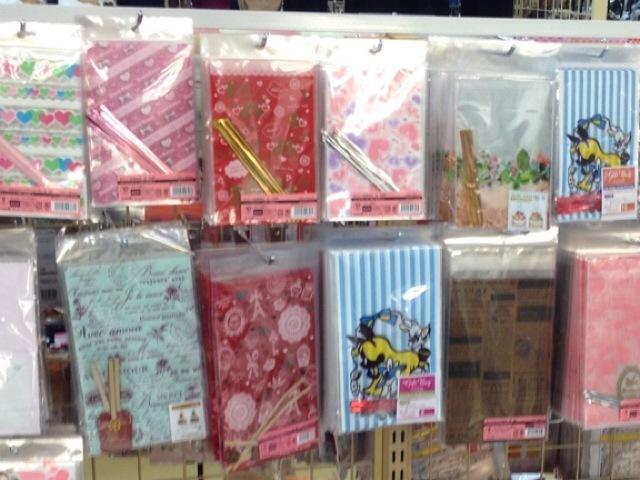 ダイソーのラッピング おすすめシリーズ4選 2021バレンタイン向け 100均でなんでも揃う♩るるぶ&more