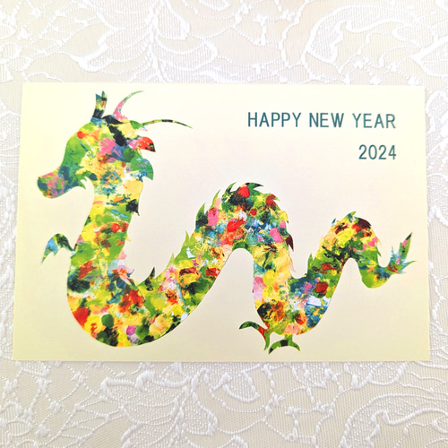 年賀状製作 保育園の手作り年賀状〜かわいい龍 辰 を筆で描こう