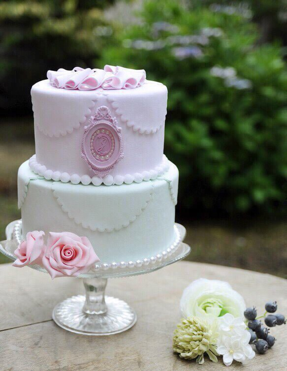 フランス屈指の高級菓子店＊『ラデュレ』の世界観で統一された結婚式が素敵♡marry マリー