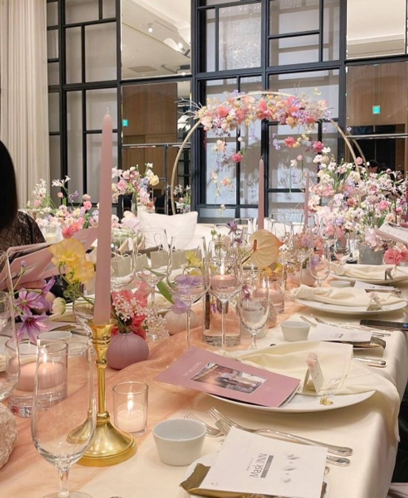 テーマ別 今風オシャレな結婚式のテーブルコーディネート９例favori blog ファヴォリ クラウドブログ