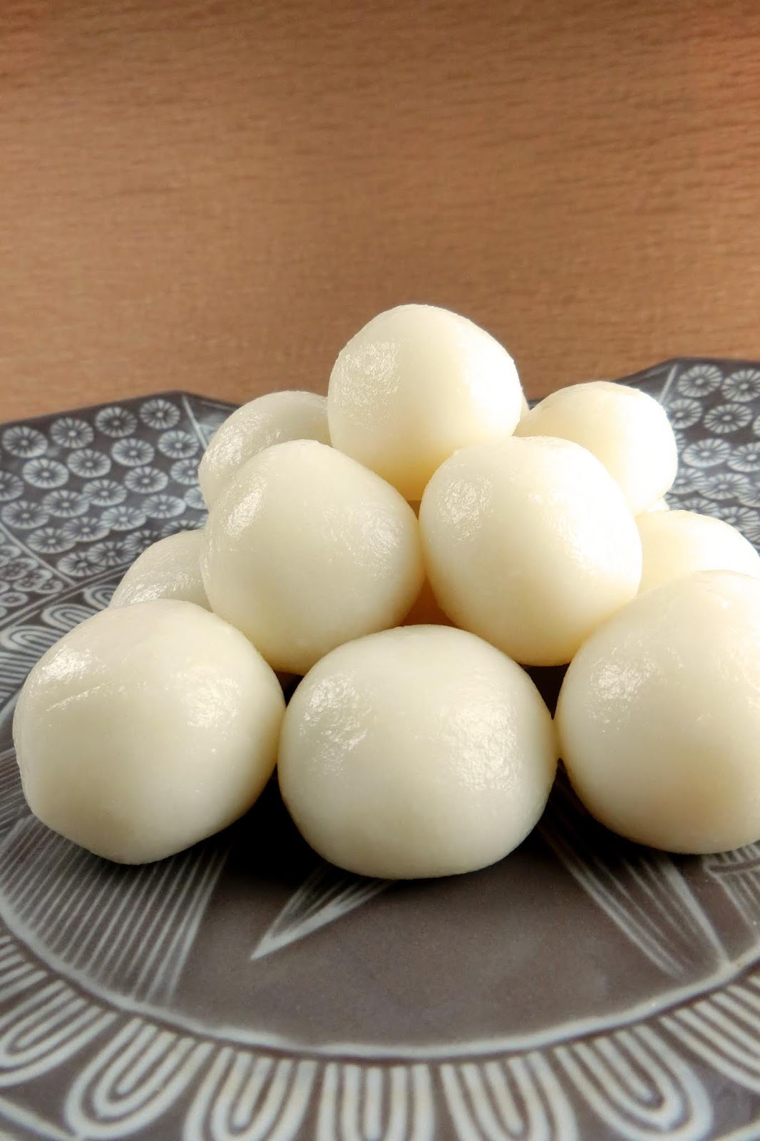 中秋の名月」十五夜はいつ？お月見の楽しみ方と月見団子のレシピ