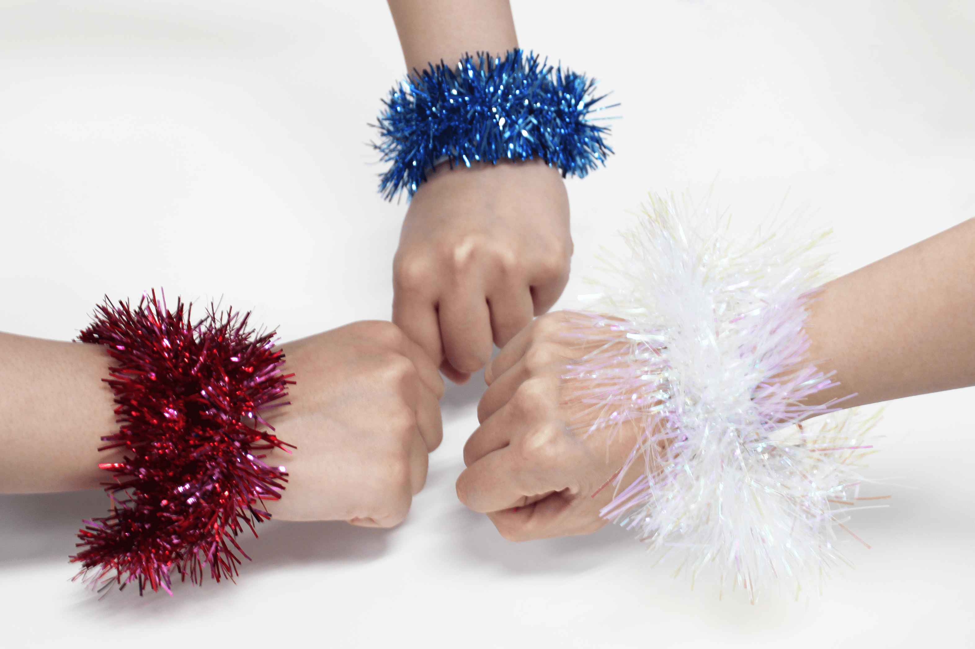 簡単 パラバルーンやダンスで使えるリストバンドの作り方 保育園・幼稚園- YouTube