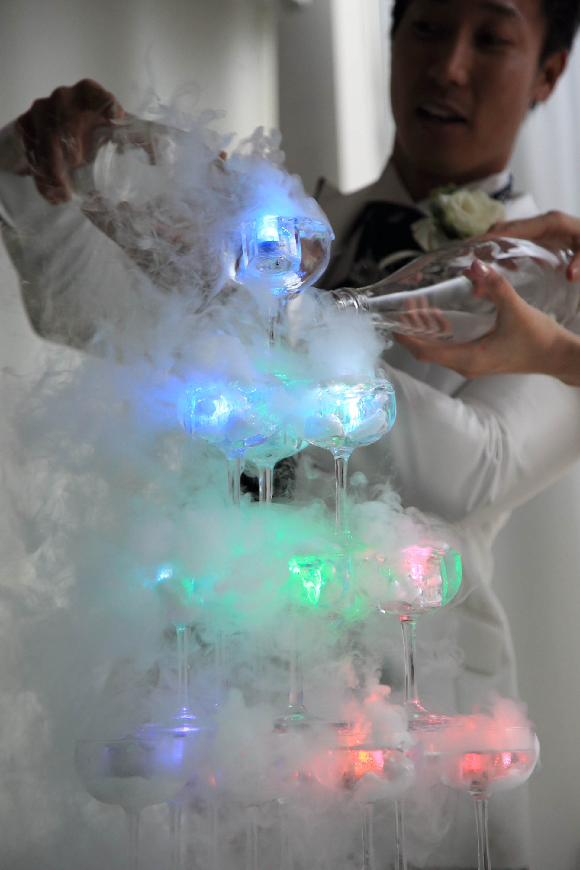 レンタル用 イルミネーション シャンパンタワー メイン卓用 結婚式 演出 商品 – Marry.Gift