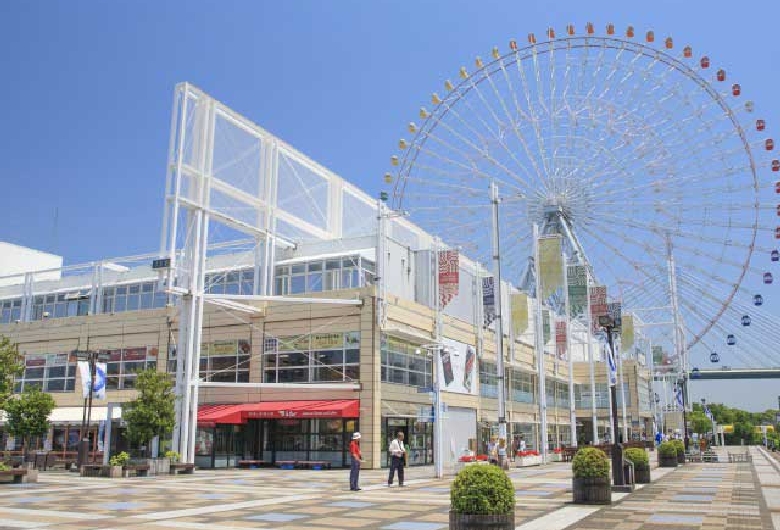 Lantern Night2023 ～空飛ぶクリスマスツリー～ 大阪 2023年参加・体験型イベント開催情報 - amAtavi