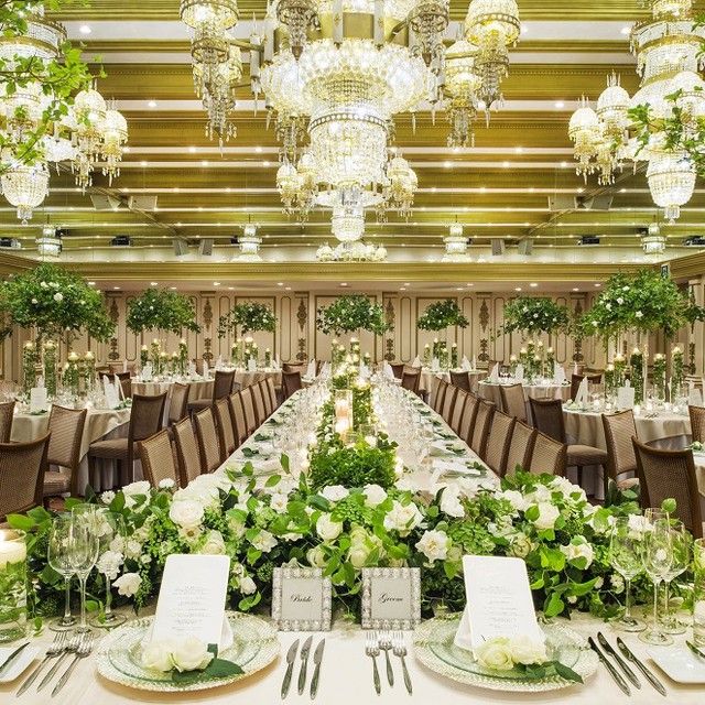 Mac Duggal サテンのオフショルダークロスオーバードレス Blue Satin Off The Shoulder Crossover Gown