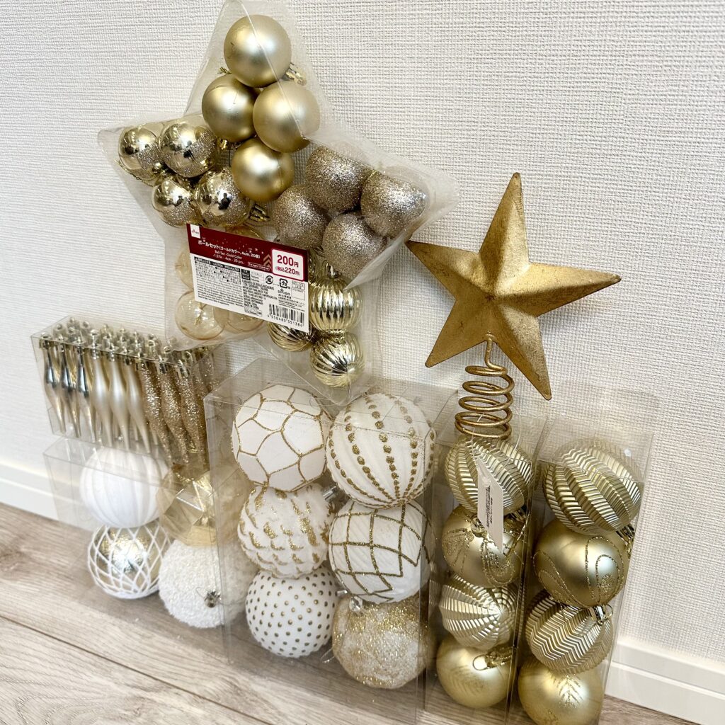 ダイソークリスマスグッズ2024年最新版！今年はメルヘンな飾りや置物がかわいすぎる♪ - macaroni
