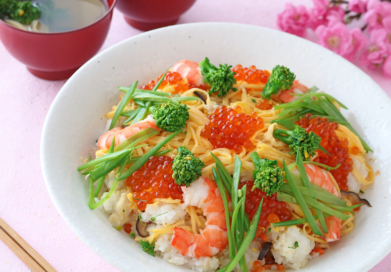 端午の節句オードブル6人前用です😊 ゴールデンウィークは大皿料理が活躍中です。 栃木県 足利市 足利 魚久 うお久 足利市魚久 足利市仕出し 足利エール飯 足利グルメ 足利デリバリー 割烹 会席料理 大皿料理お祝い 法事 会合 仕出し ゴールデンウィーク 端午