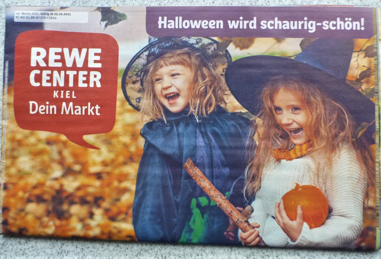 ハロウィンのチラシデザイン集 22枚 食品スーパー編