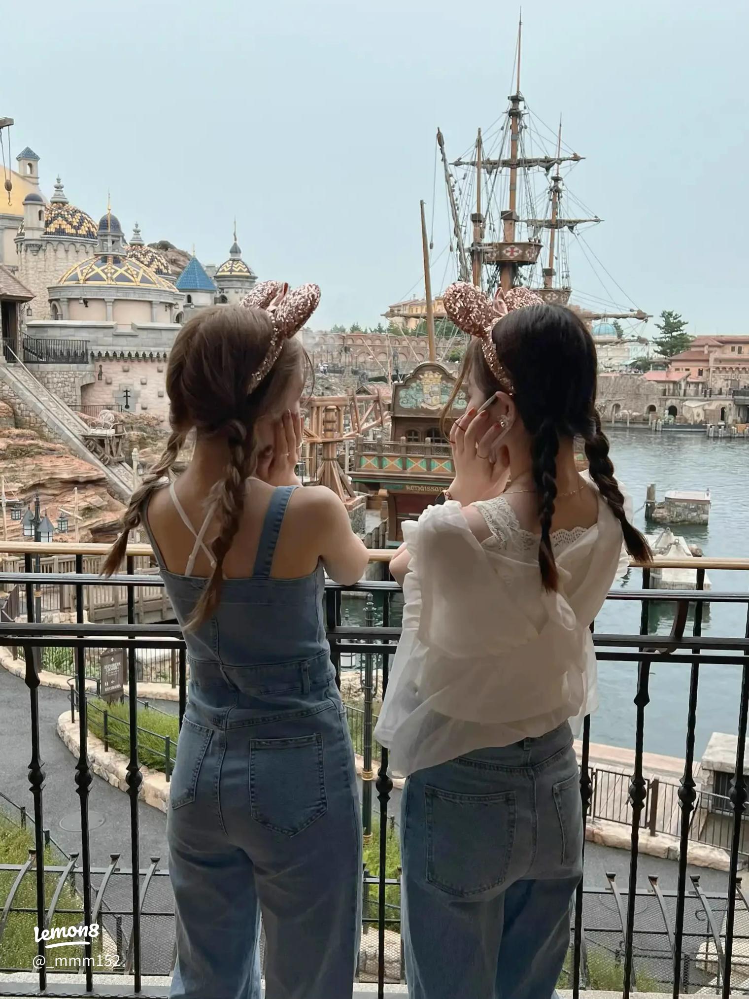 シミラールック ディズニー 秋TikTok