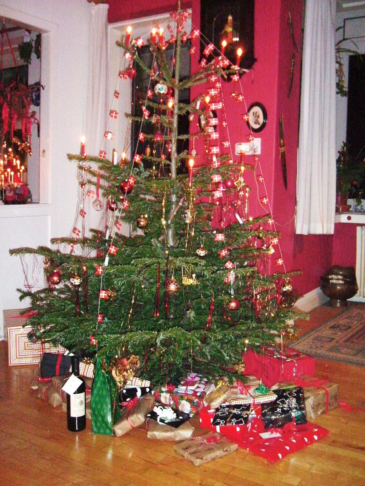 クリスマスシーズンのヨーロッパ コペンハーゲンの忘れられないクリスマスパーティーJUNJUN