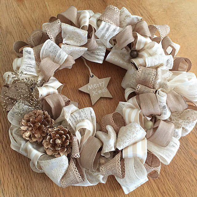 不器用さんでもOK！リボンを結ぶだけの簡単クリスマスリース - Ribbonista リボニスタ