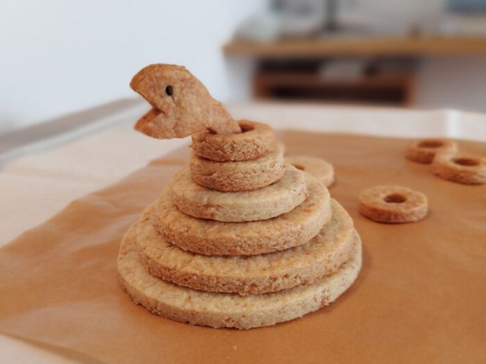 ちりめんで作る干支飾り ぐるぐるとぐろへび 巳 へびへびシリーズ6作り方・型紙 A Snake plush Tutorial &Patternどんぐりの日々の楽しみ