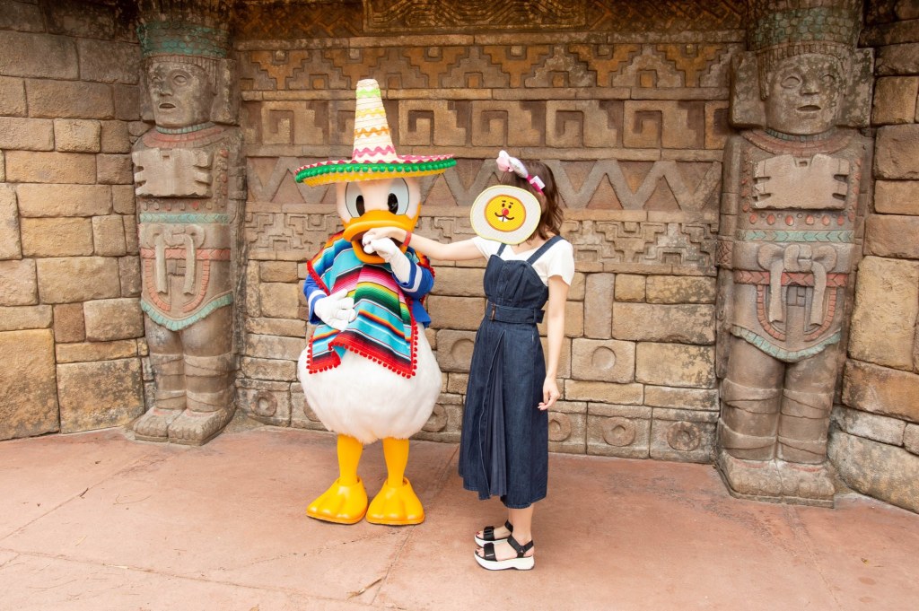 メキシコ版ハロウィン「死者の日」はディズニー 映画リメンバーミーの世界。今年は渋谷ストリーム前で日本最大規模の死者の日を開催するんだって。骸骨メイクもできるしメキシコ雑貨、市場飯もある！メキシコ 行かない人は渋谷へどうぞ