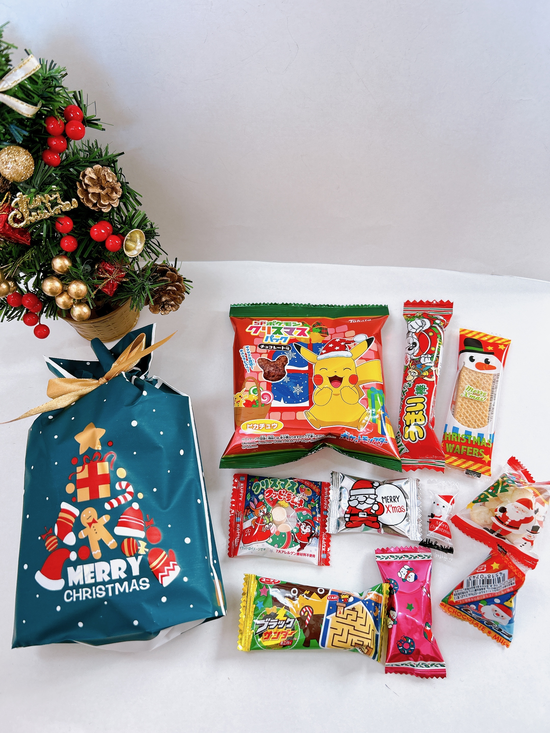 cotta ギフト箱 クリスマスのおたのしみイベント関連のギフト箱 組み立て式お菓子・パン材料・ラッピングの通販 cotta＊コッタ