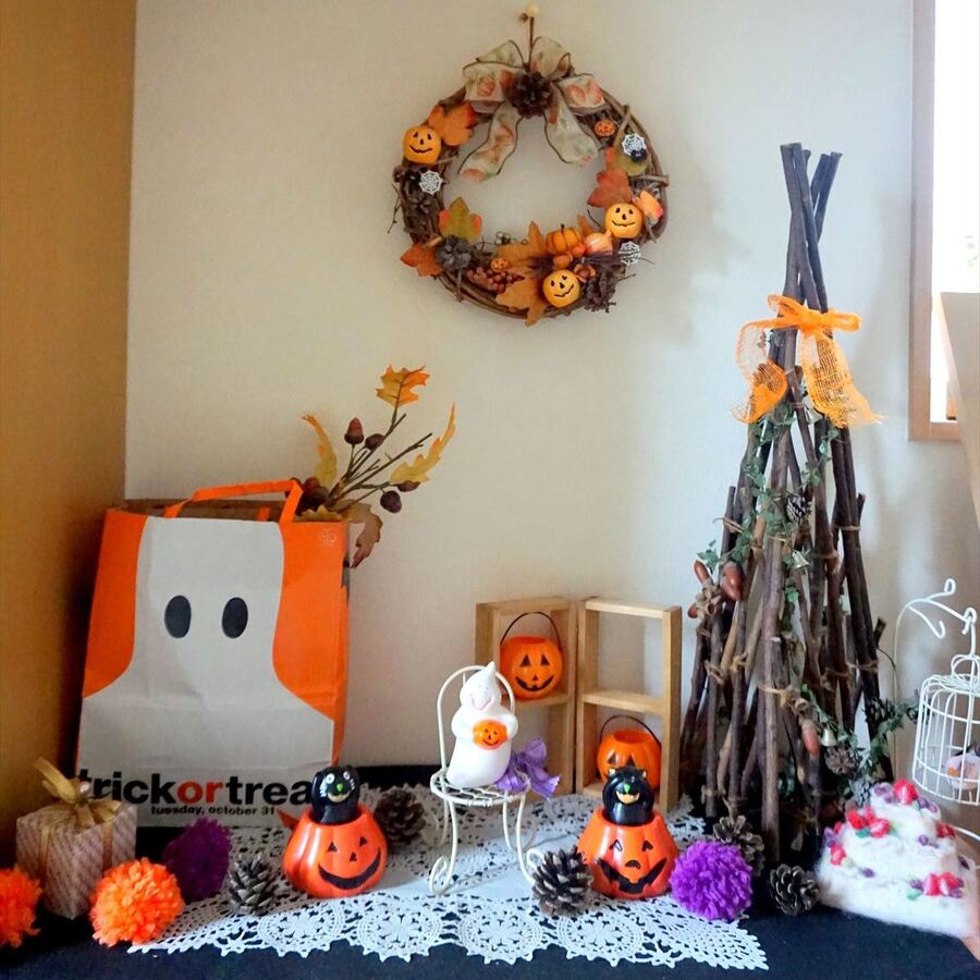 ◇ハロウィン特集№7． 枝に吊るすだけ！食べちゃえるハロウィンディスプレイ :窪田千紘フォトスタイリングWebマガジン「Klastyling」暮らす＋スタイリング