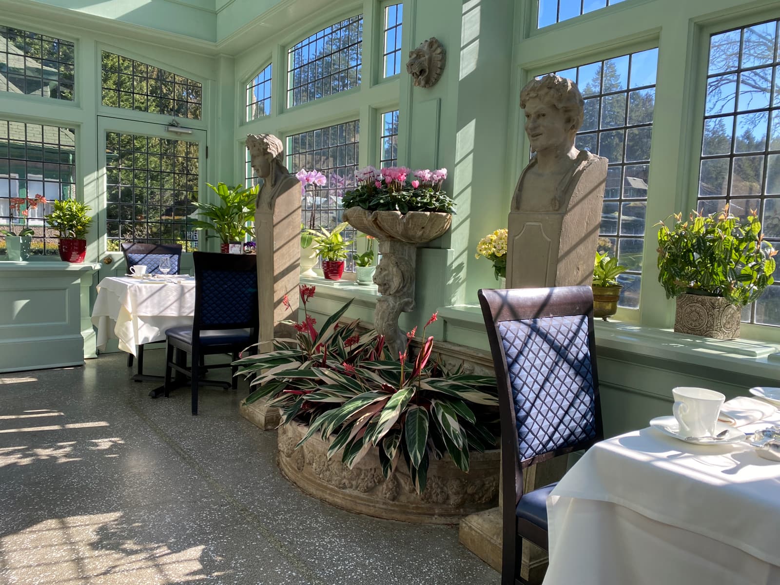 ブッチャート ガーデン クチコミ・アクセス・営業時間ビクトリア フォートラベル