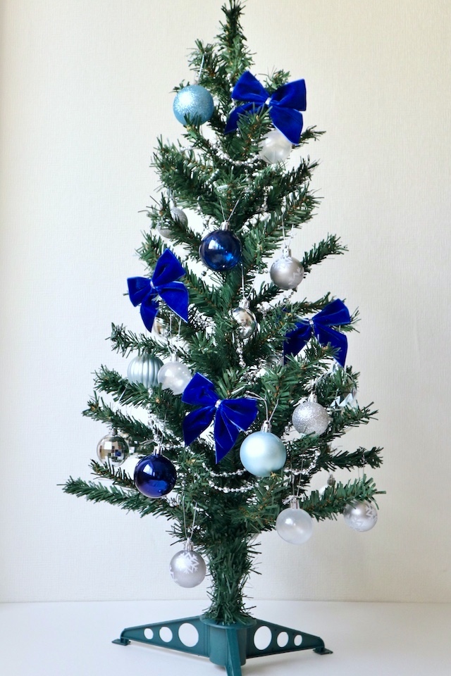 100均アレンジ DAISOやSeriaの材料でクリスマスリース