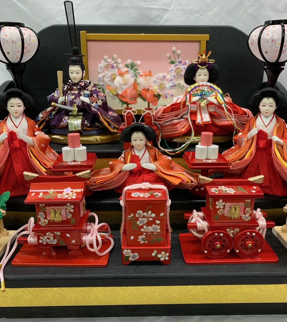 ひな祭り ひな人形の三人官女の並べ方は？役割や持ち物についてもこども写真館スタジオアリス写真スタジオ・フォトスタジオ