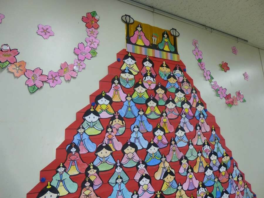 明日から使える高齢者レクリエーション必見デイサービスレク ひな祭りに使えるレクリエーション認知症予防レク名～ひな壇用意ドーン！！～