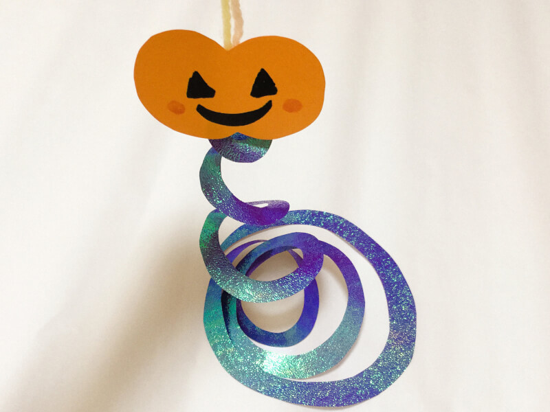 画用紙で作った手作りハロウィン飾りイベントのアイデア暮らしニスタ