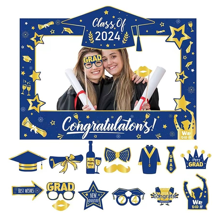 ブローチ💐再販致します💫 . 22日20時〜です🕊️ 卒園式、卒業式、入学式、 お友達の結婚式など大事な行事にはもちろん、 バッグやお出かけにもつけれるように少し色を加えてみました🌝 . ビーズはフランスのヴィンテージ🇫🇷ビーズ などを使用しております