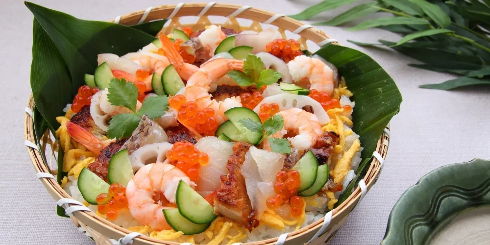 おうち時間 3色ちらし寿司 ひなまつりすしかわいい