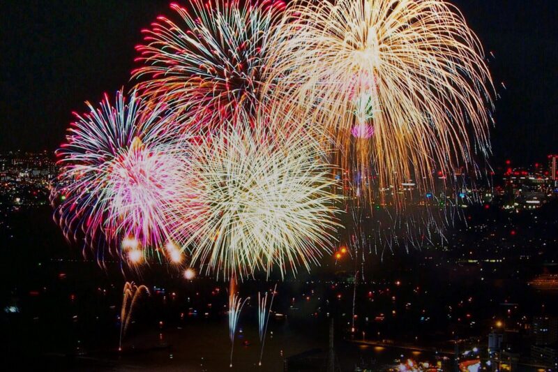 2025年版 関門海峡花火大会のおすすめ穴場スポット＆花火が見える宿4選🎆 - 四季彩る旅とイベント情報