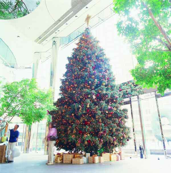 Amazon.co.jp: クリスマスツリー、オーナメント付き大型プレミアムクリスマスツリー、ジッパー付き人工クリスマスツリー、メタルスタンド屋内屋外パーティークリス ゴールデンハイ:3m: おもちゃ